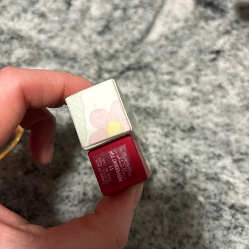 Bonus gift🎁Clinique Pop Matte Lip Color + Primer, 11 PEPPERMINT POP, 0.13 oz